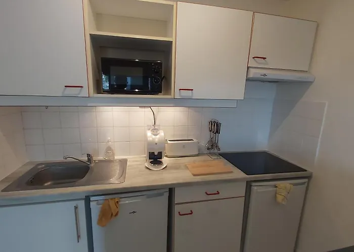 Beau T2, Tres Calme, 3*, Premiere Ligne De La Marina En Roussillon Apartman